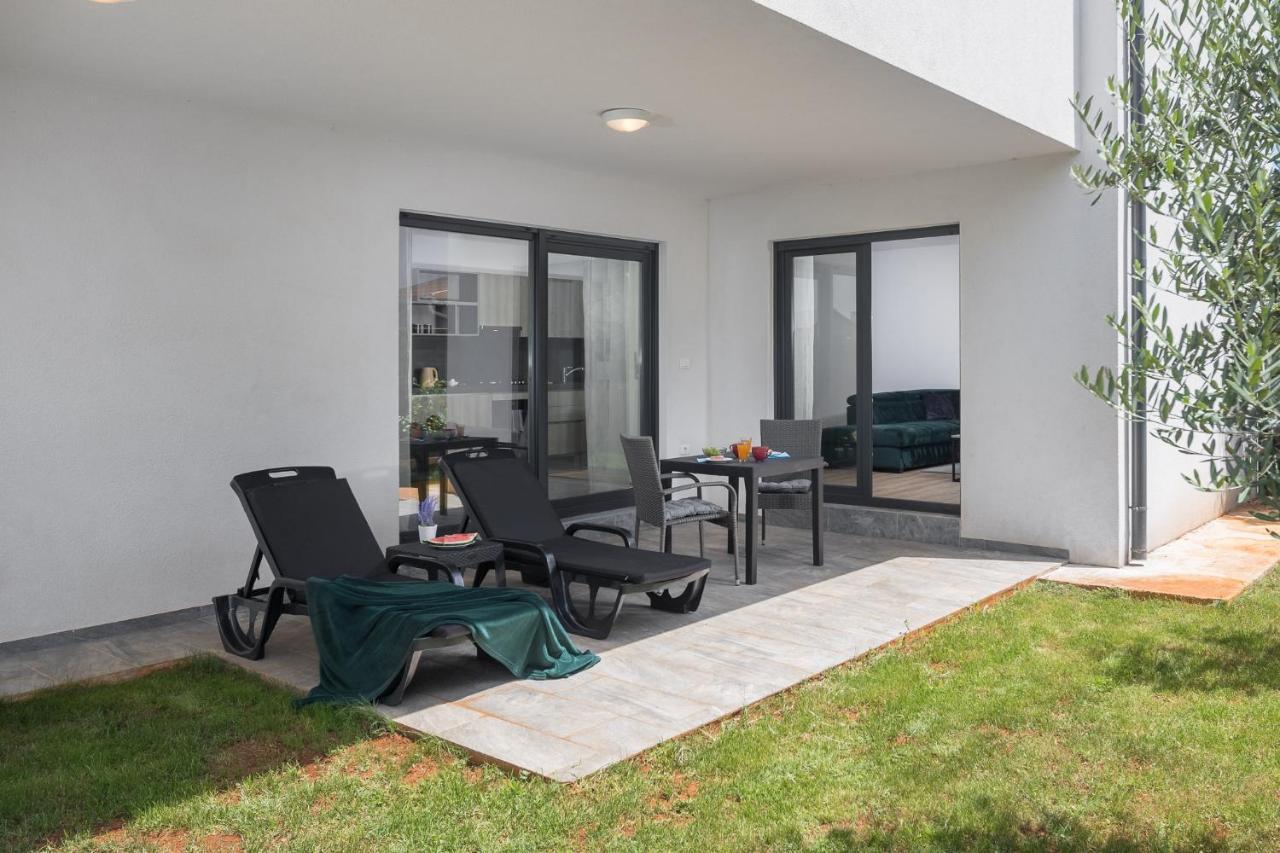פאז'אנה Studio Apartments Villa Valla - Free Bikes מראה חיצוני תמונה