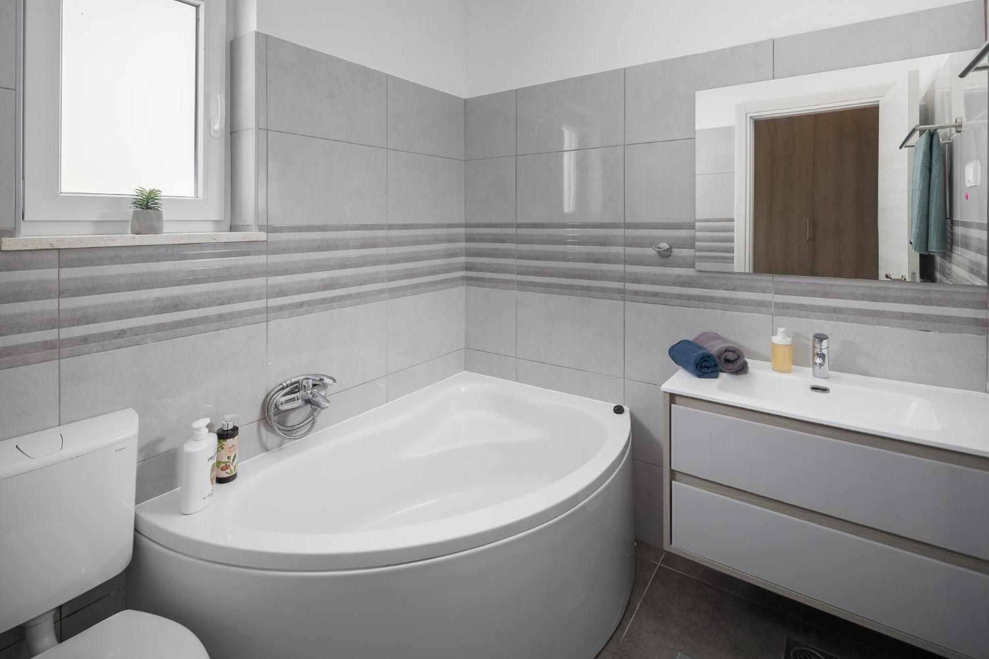 פאז'אנה Studio Apartments Villa Valla - Free Bikes מראה חיצוני תמונה
